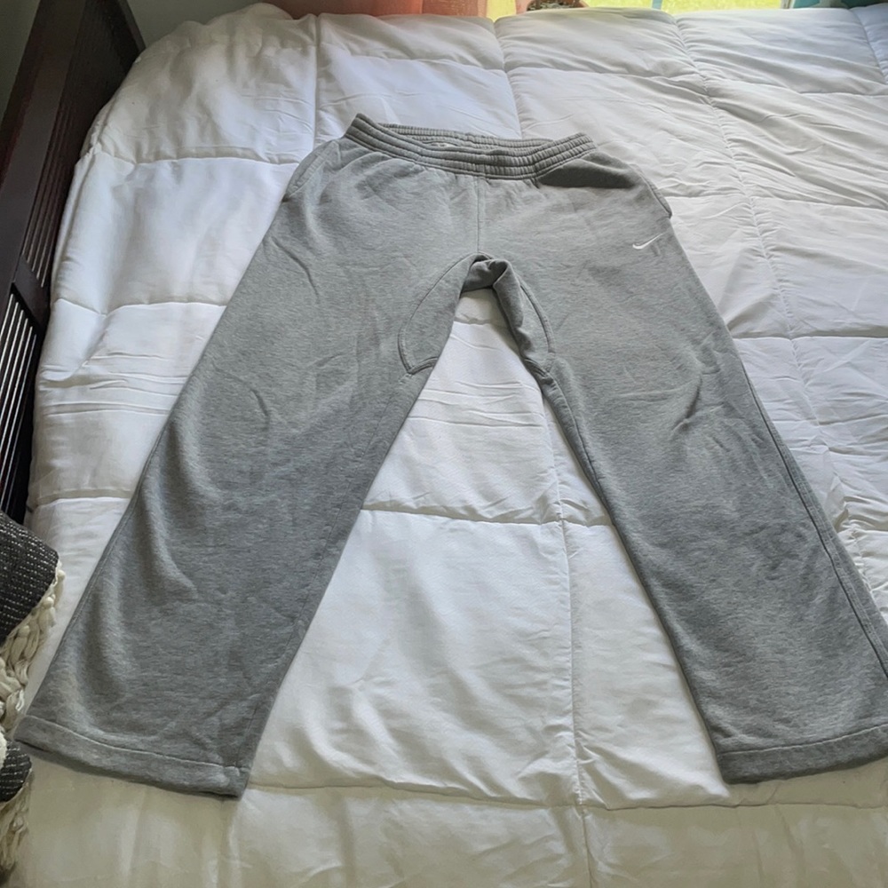 Gray nike wide leg sweatpants size small